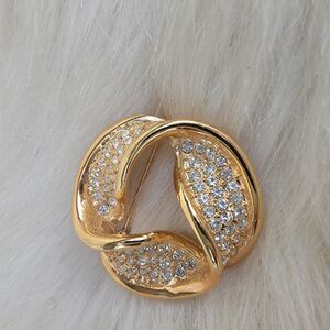 wavy rhinestone broach lapel pin